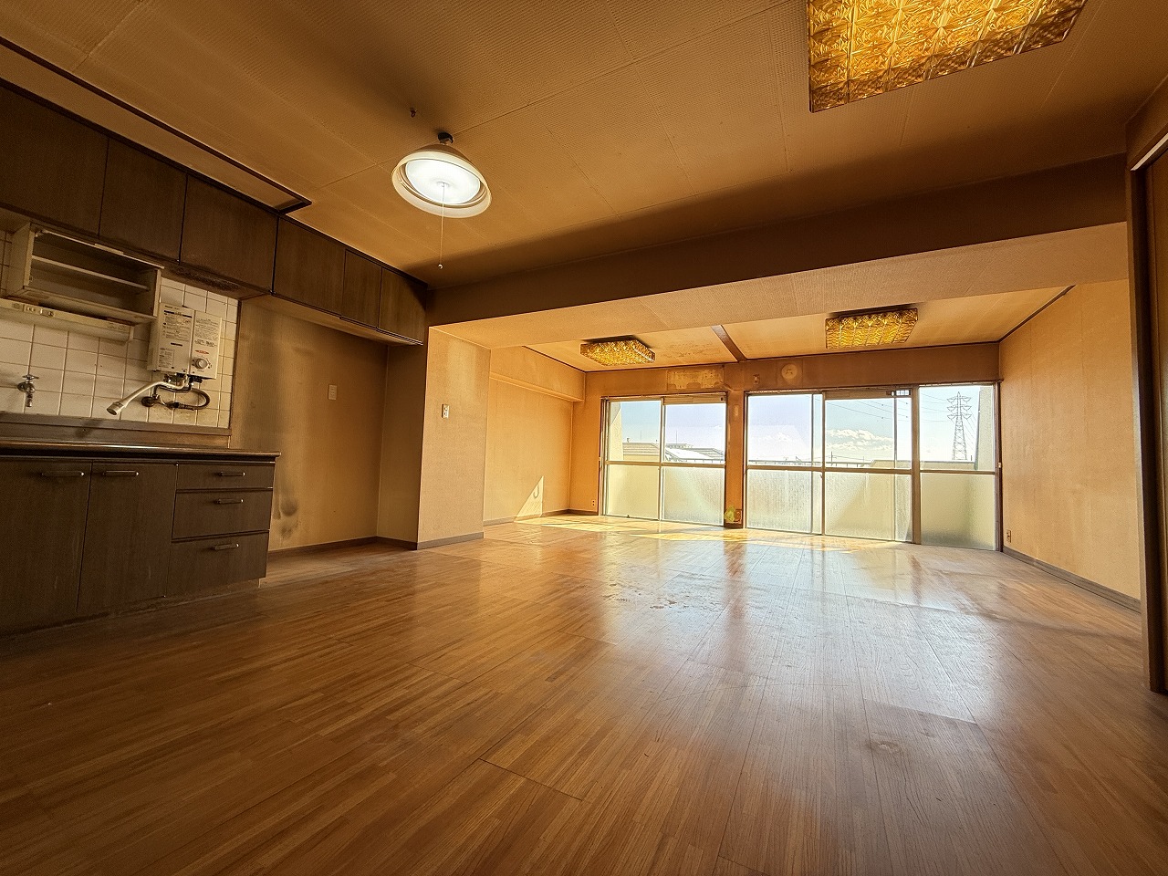 越谷市蒲生 マンション、新着物件のご紹介です!